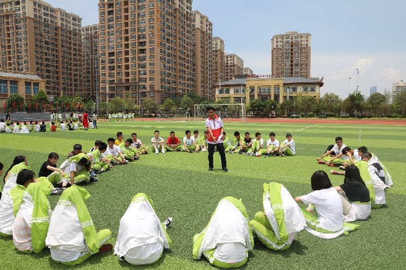 呼市师大附中初中怎么招生_呼市师大第二附属中学升学率怎么样_师大附中呼市